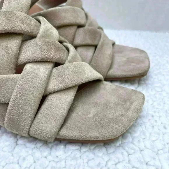 NWT Universal Thread Tan Faux Suede Square Toe Open Back Block Heel Mule Size 11 - Picture 2 of 12